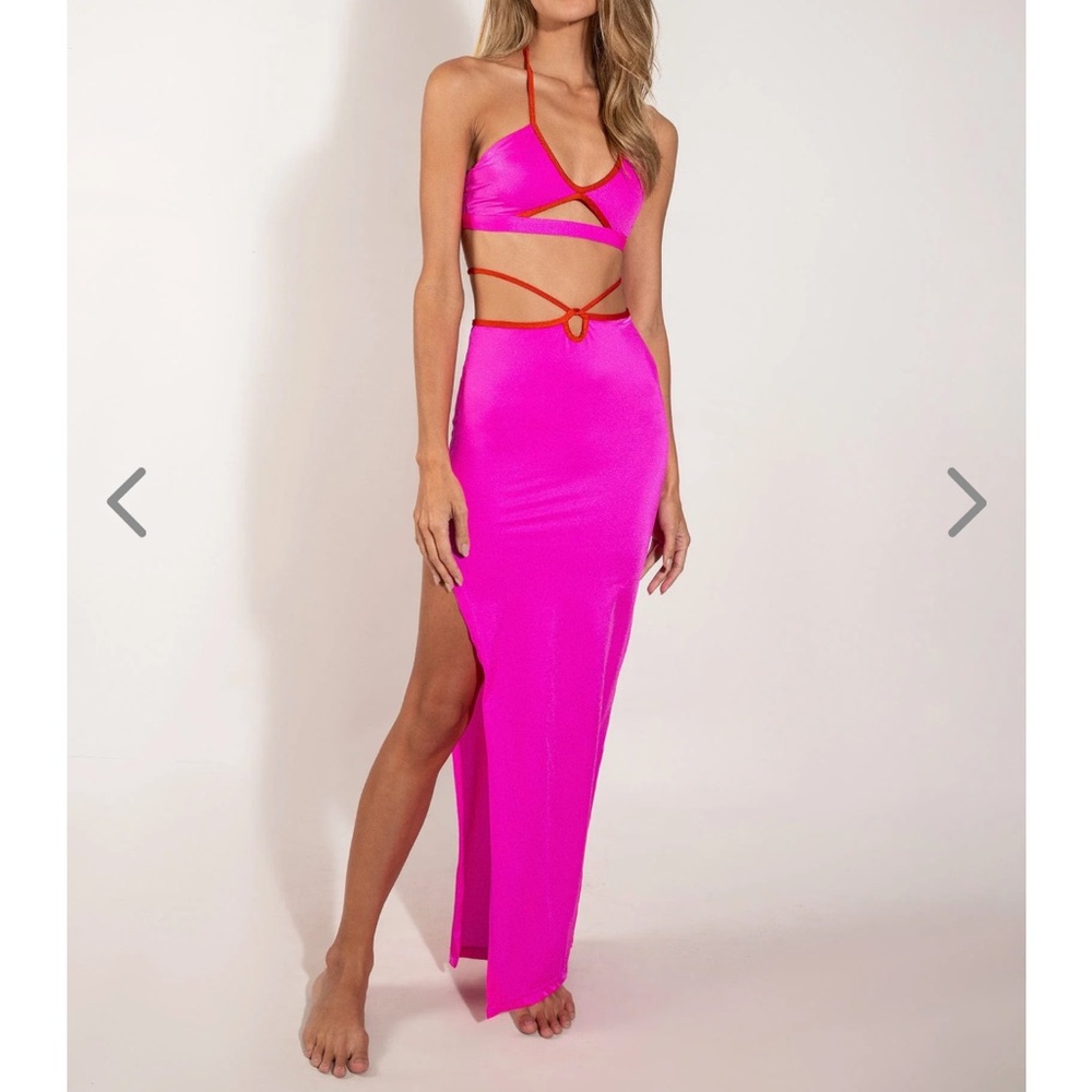 ONEONE Swimwear Maxi Skirt in Hot Pink